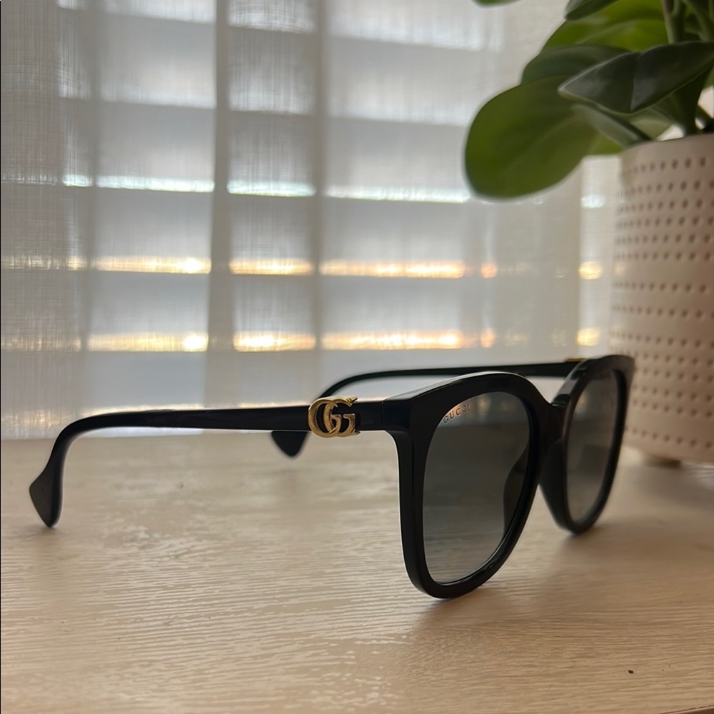 Gucci Black Sunglasses with Gold Accent